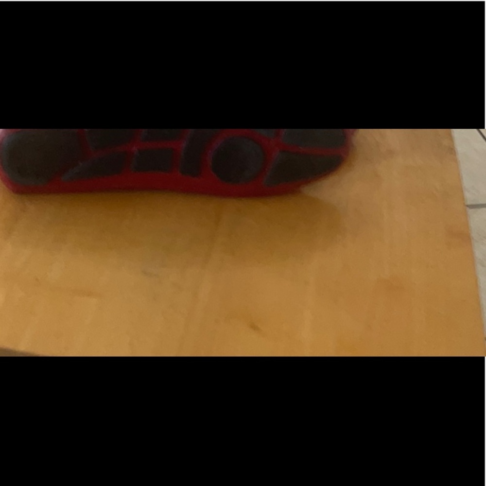 Michael Kors Red Leather Flats with Silver Logo - Picture 5 of 9